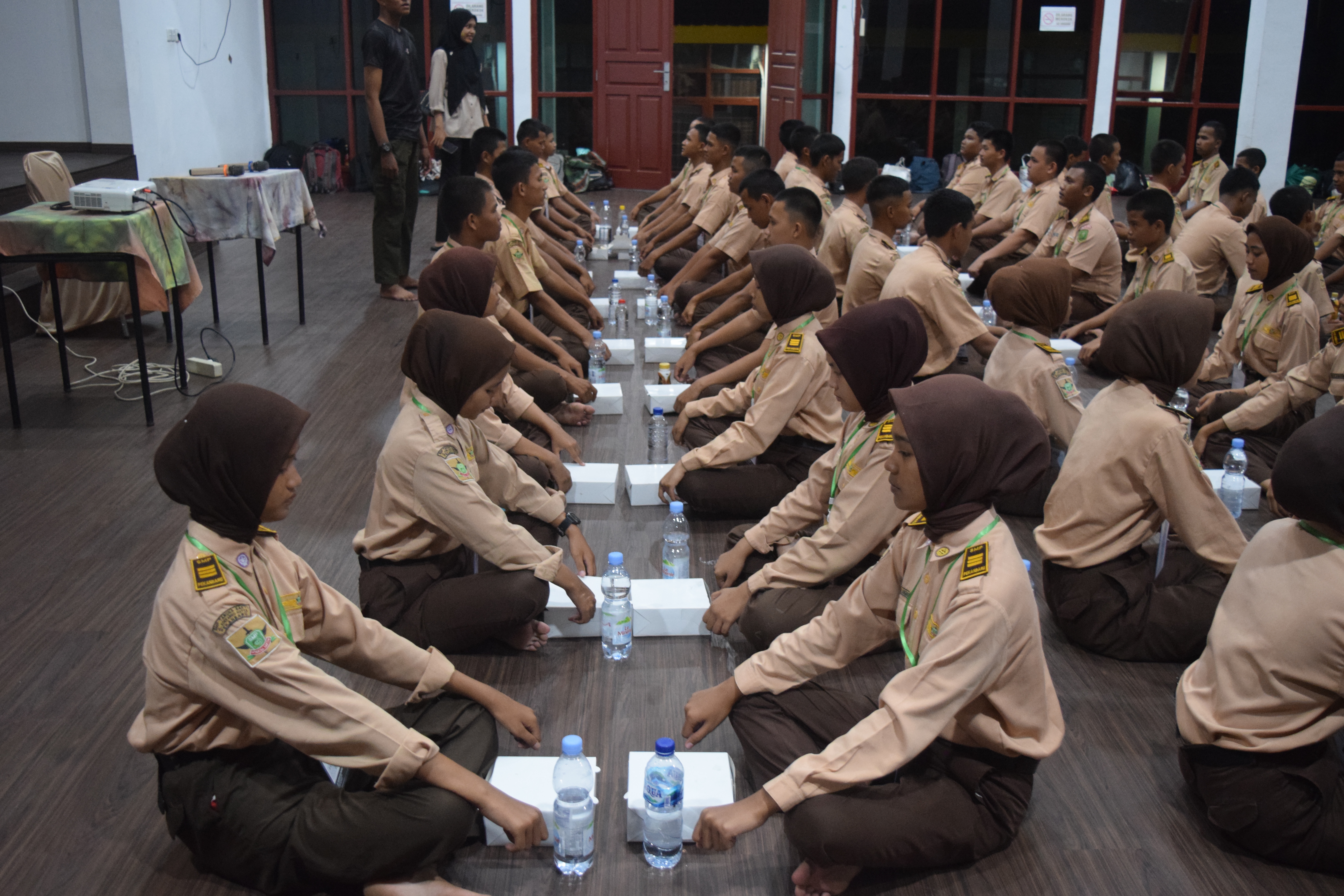 Persiapan Makan Purna Praja TS 01